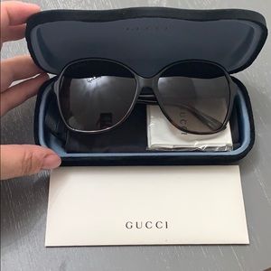 Gucci Sunglasses *BRAND NEW NEVER BEEN USED*